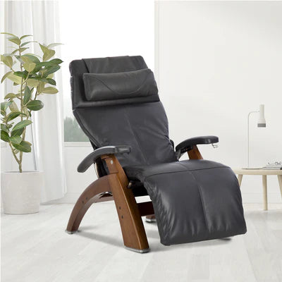 Human Touch Perfect Chair PC-420 Classic Manual Plus in walnut / grey premium leather padset