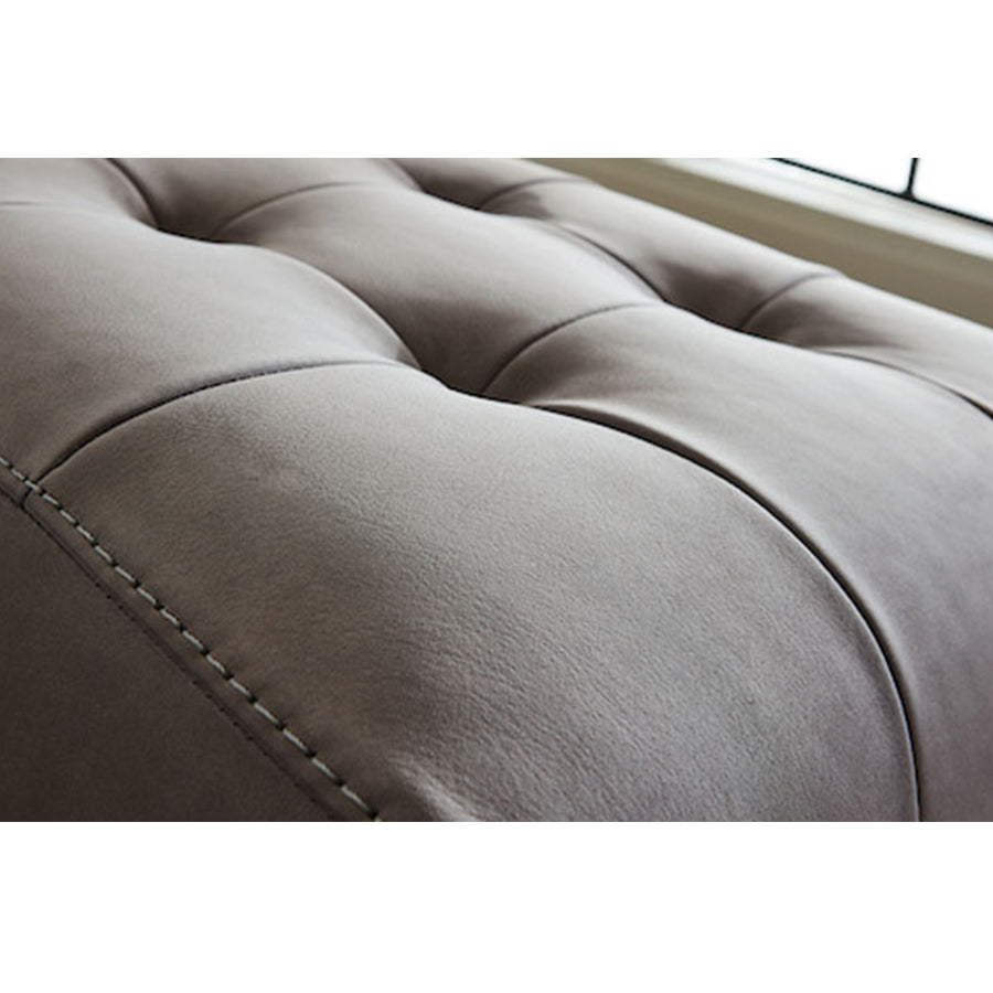 American Leather Comfort Air Rainier Solace Power Zero Gravity Recliner featuring tufted leather seat detail.