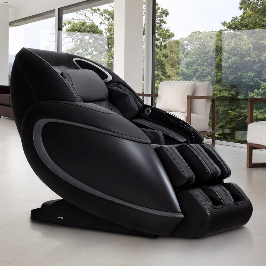 Titan 4D Fleetwood LE Massage Chair