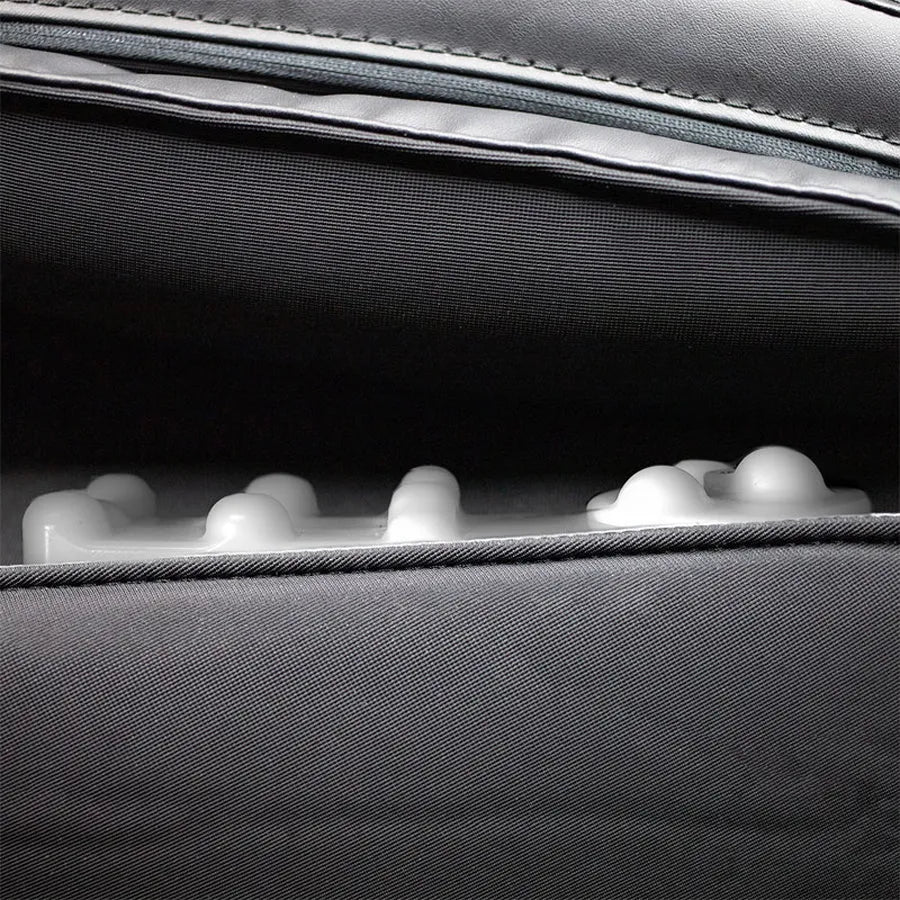 Kyota Kaizen M680 Massage Chair - Kneading rollers in 3 regions